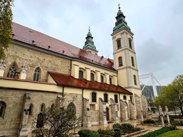 belvarosi templom budapest