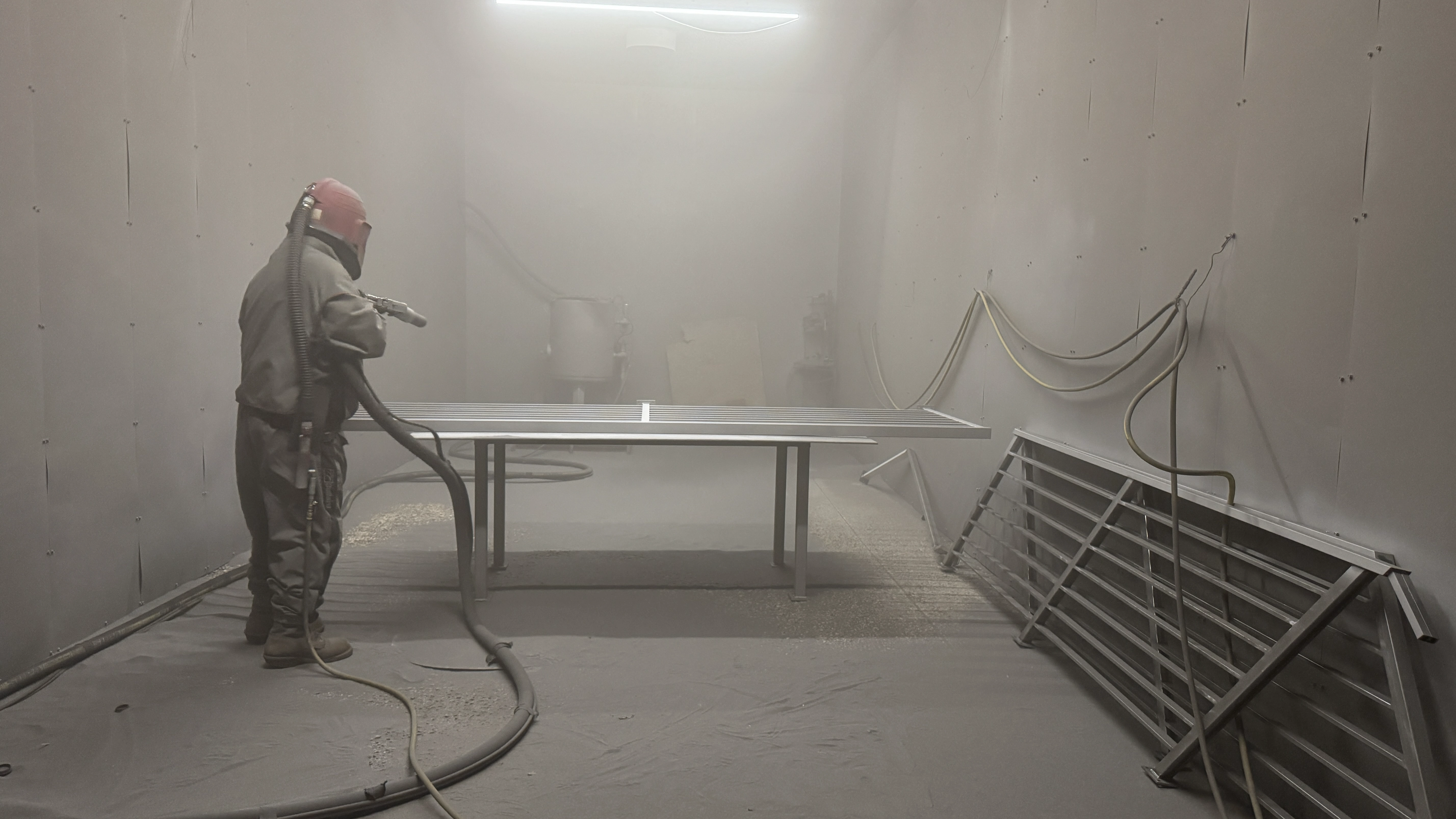 Man-Abrasive-Blasting