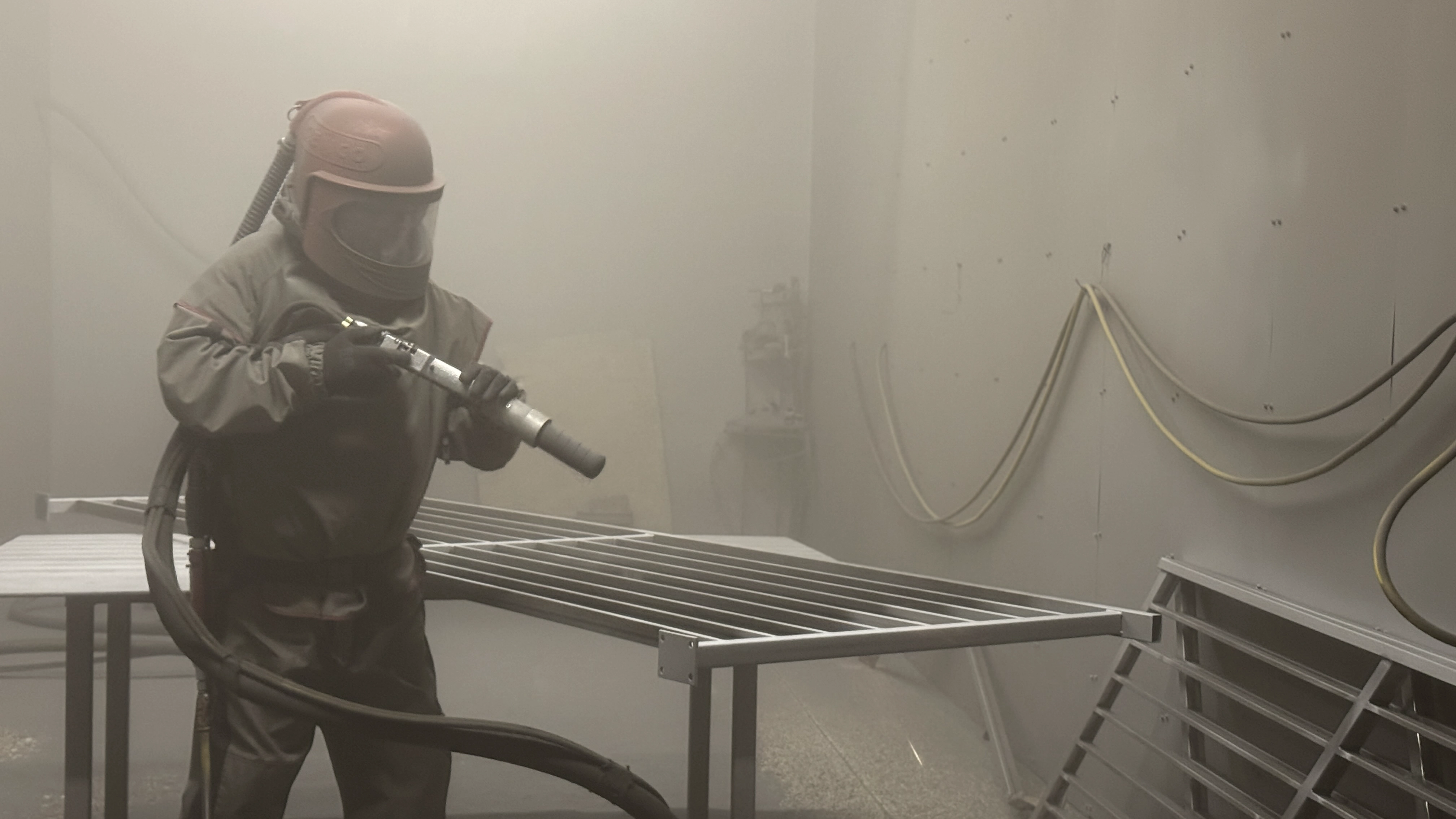 Man-Abrasive-Blasting