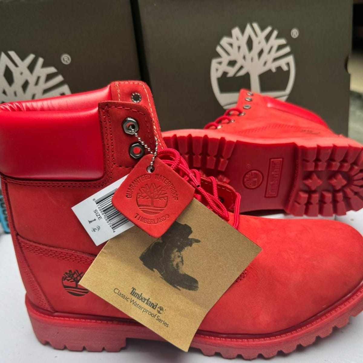 TIMBERLAND (red)