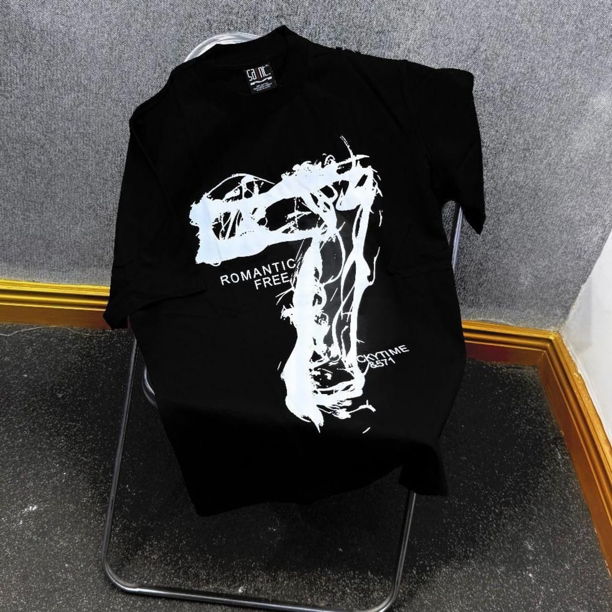 Premium round neck polo