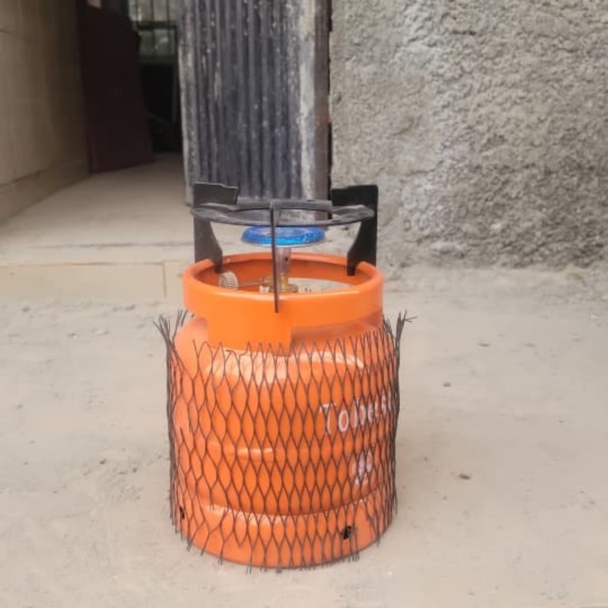 3KG Brand new gas cylinder 