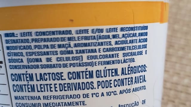 Rótulo do produto Iogurte Desnatado com Preparado de Mel e Fruta