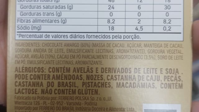 Rótulo do produto Chocolate Amargo com Avelãs (Ferrero)