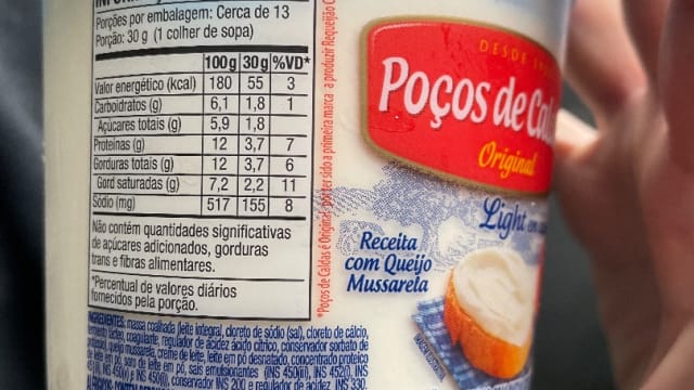 Rótulo do produto Requeijão Cremoso Light com Queijo Mussarela Poços de Caldas