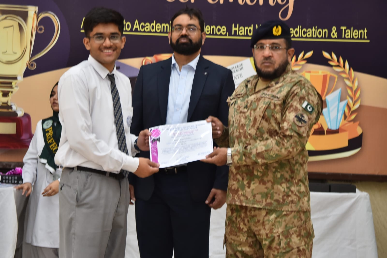 Annual Prize 26