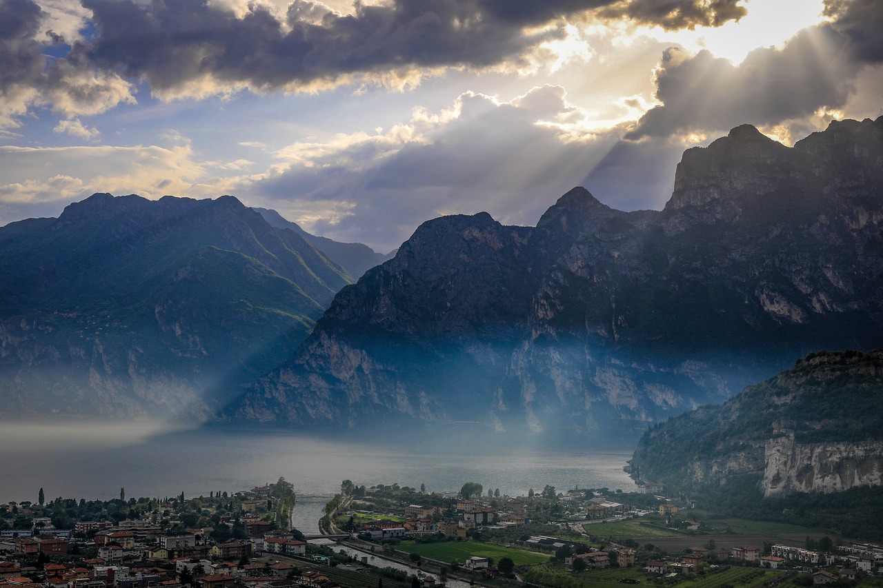 מסגרת in Garda Lake