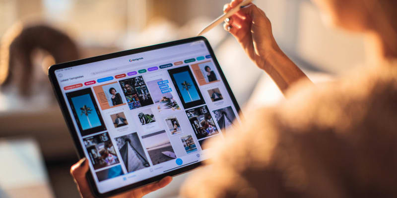 Digital Marketing vs Traditional Marketing