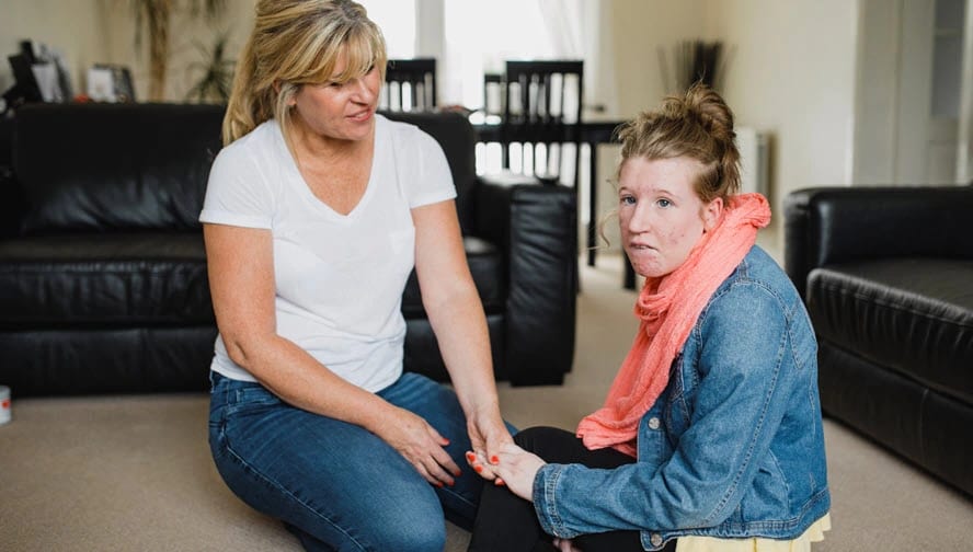 10 Effective Strategies To Stop Autistic Child From Hitting Head 10-effective-strategies-to-stop-autistic-child-from-hitting-head
