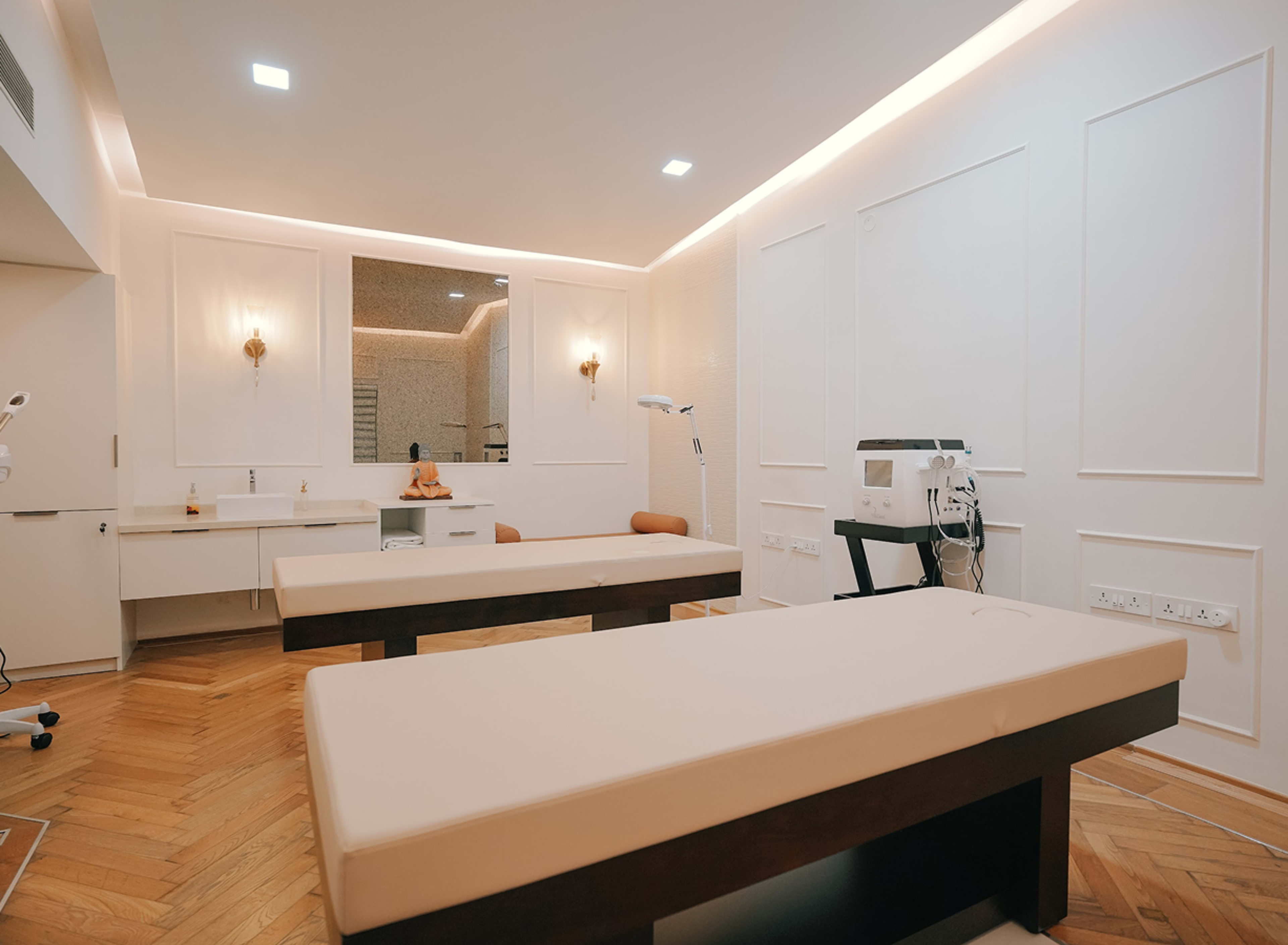 Clinic space design detail