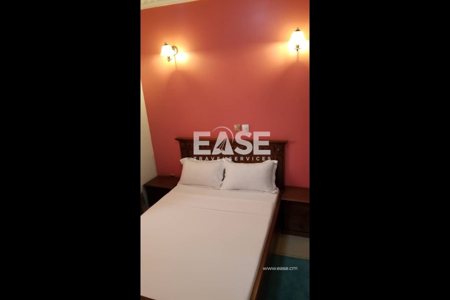 Très beau studio meublé YN - Yaoundé Mimbomane 13