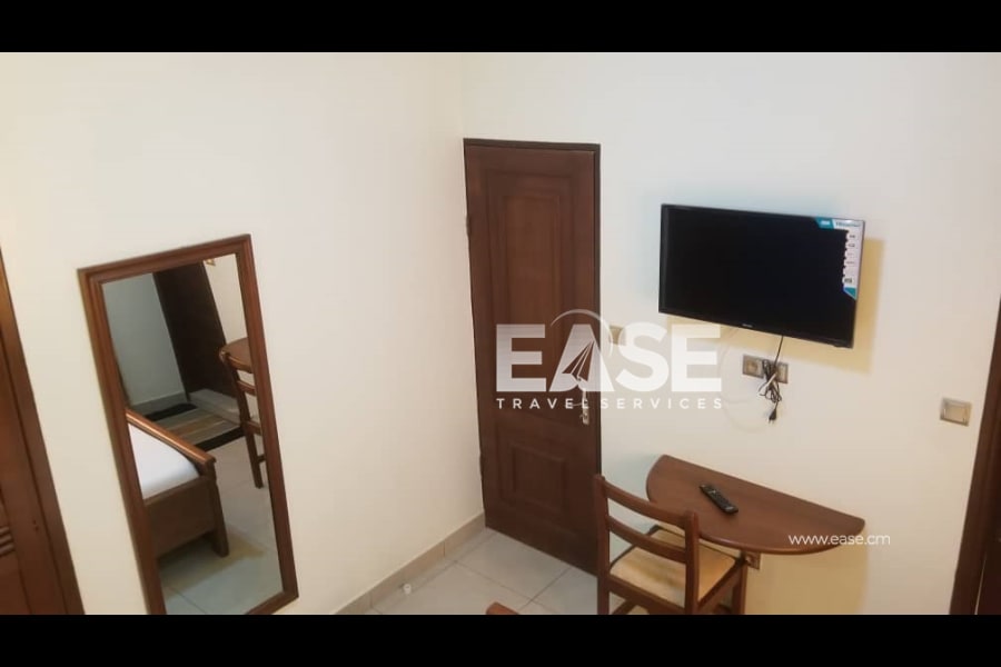 Très beau studio meublé YN - Yaoundé Mimbomane 15
