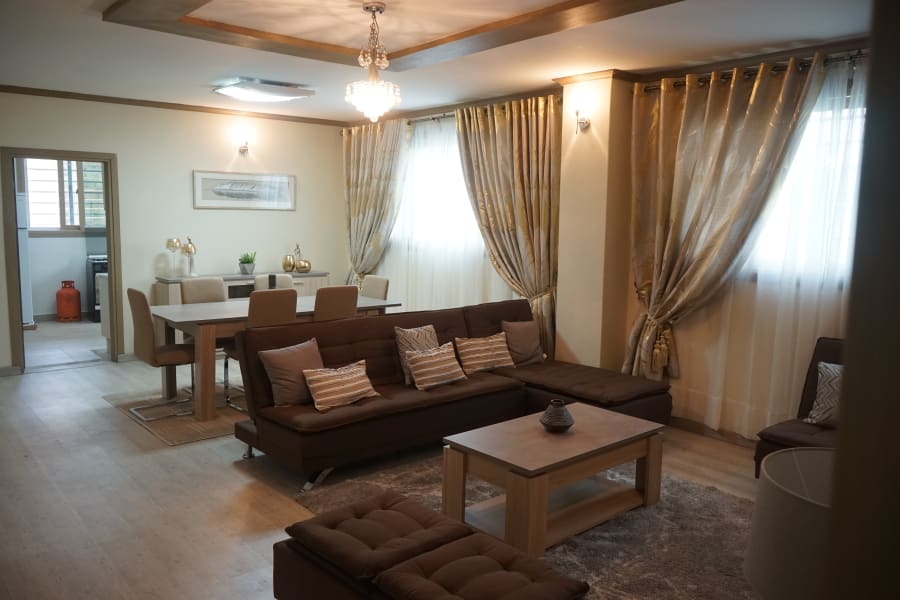 Luxury 03 Bedroom Apartment - Bonapriso, Douala 4