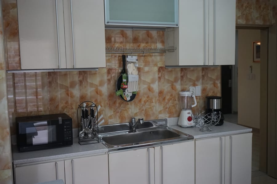 Luxury 03 Bedroom Apartment - Bonapriso, Douala 7