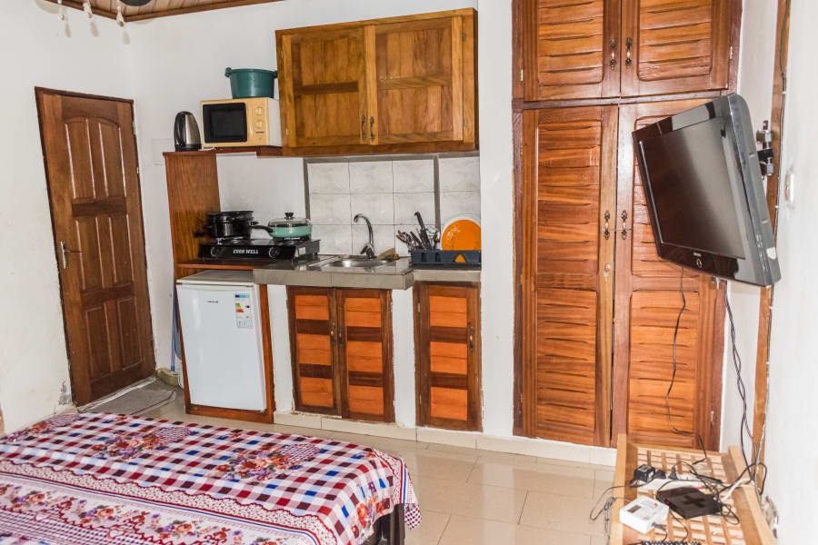 Belle chambre meublée LG - Douala, Bonapriso 2