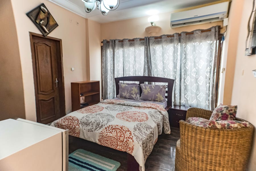 Très belle chambre meublée GA - Makepe Saint Tropez 3