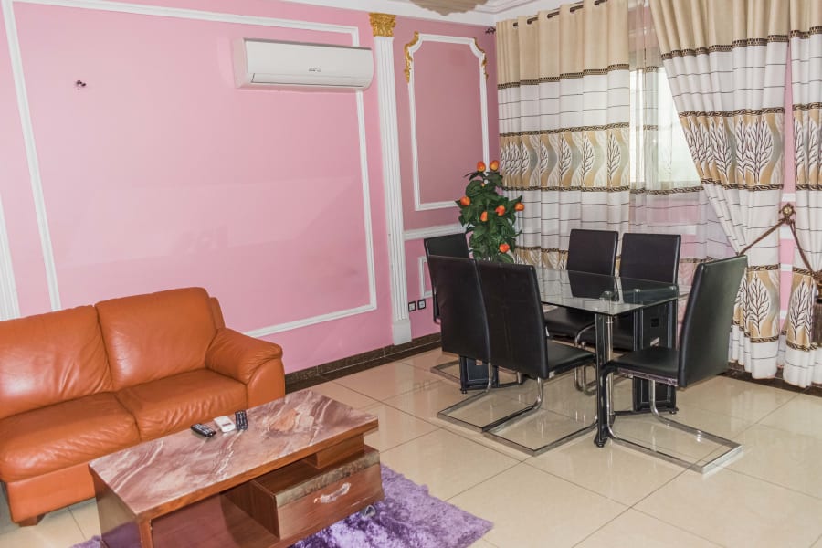 Très beau studio DR - Douala, Bessengue 2