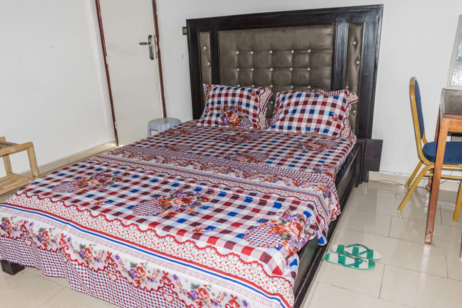 Belle chambre meublée LG - Douala, Bonapriso 6