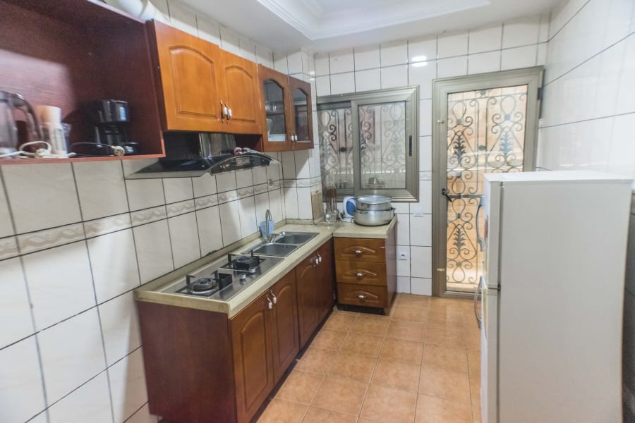 Bel appartement meublé RD - Douala, Bonamoussadi 4