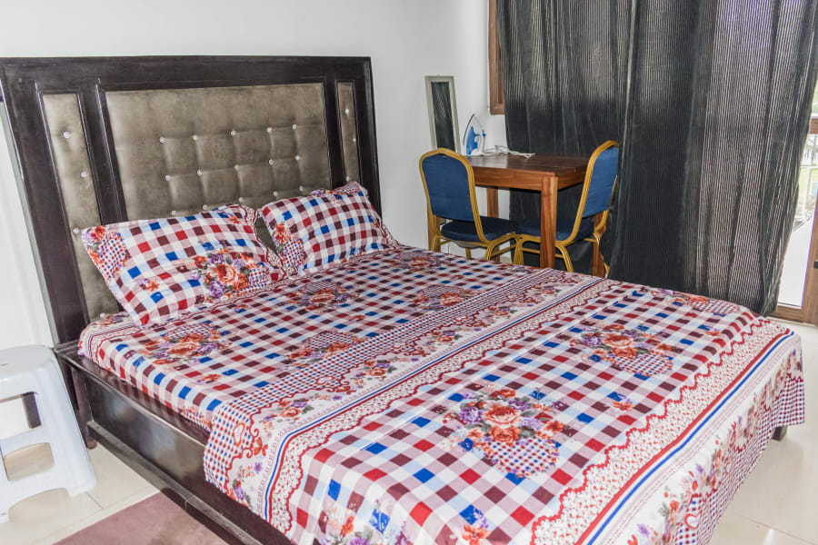 Belle chambre meublée LG - Douala, Bonapriso 8