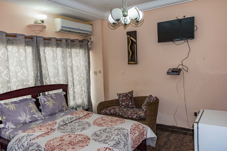 Très belle chambre meublée GA - Makepe Saint Tropez 12