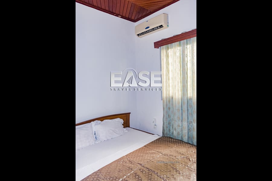 Simple 2 bedroom apartment with swimming pool and 2 minutes from the beach - Kribi, Cameroon 6