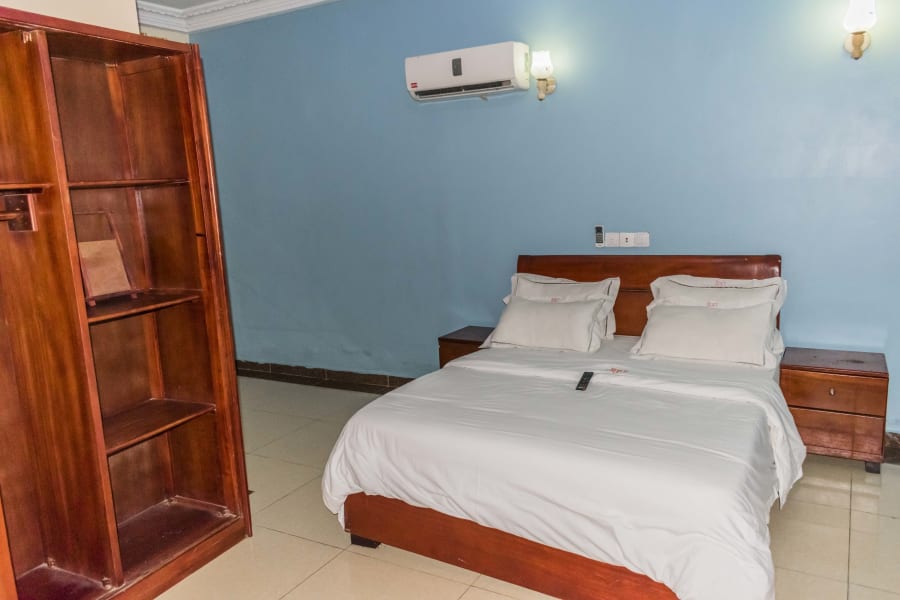 Bel appartement meublé RD - Douala, Bonamoussadi 8