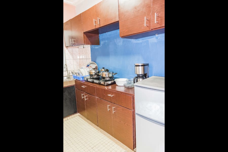 Joli appartement meublé GA - Douala, Makepe Saint Tropez 8