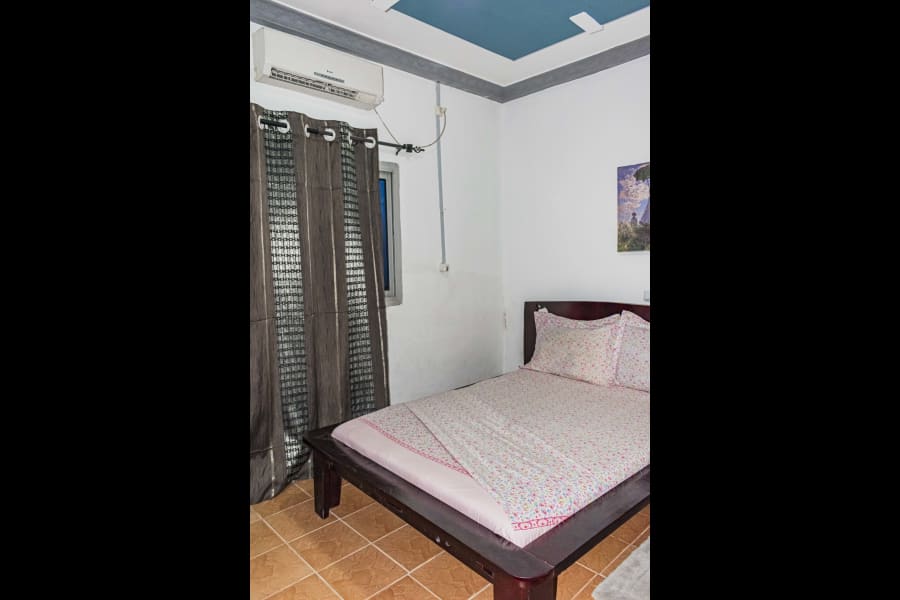 Joli appartement meublé GA - Douala, Makepe Saint Tropez 9