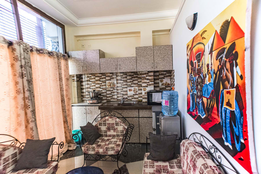 Très beau studio GA - Douala Makepe Saint Tropez 1
