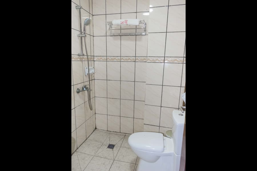 Très beau studio DR - Douala, Bessengue 13