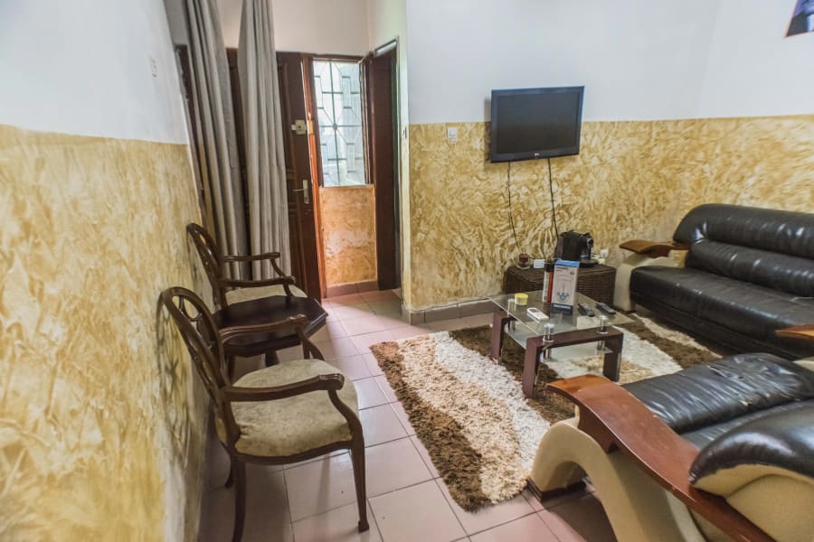 Très beau studio LG (avec compteur prépayé) - Douala, Bonapriso 3
