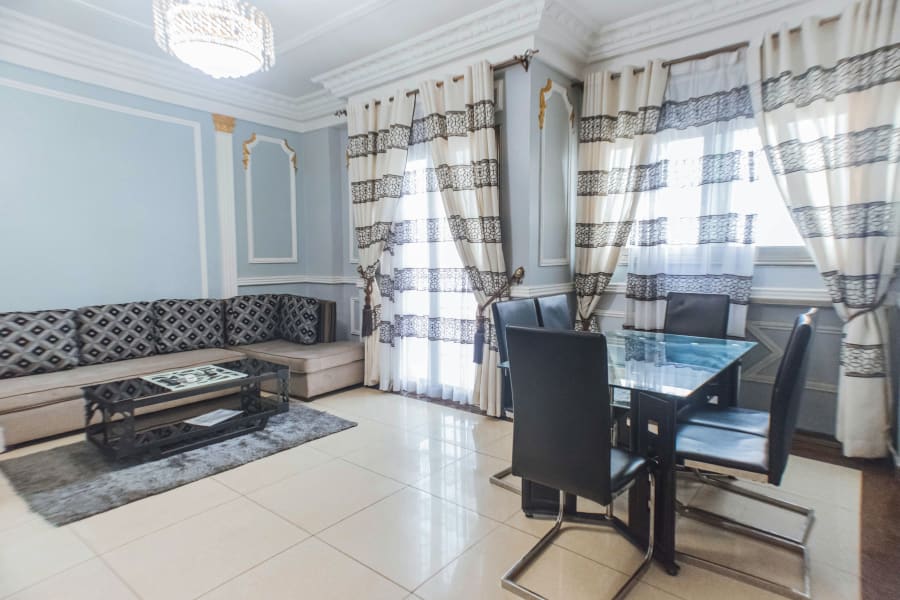 Appartement Luxueux DR - Douala, Bessengue 3