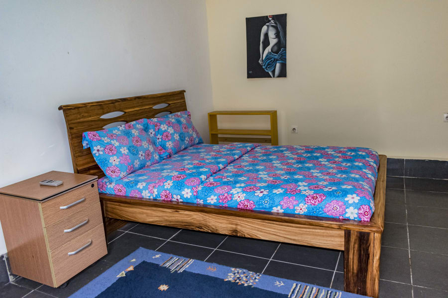 Très beau studio GA - Douala Makepe Saint Tropez 11