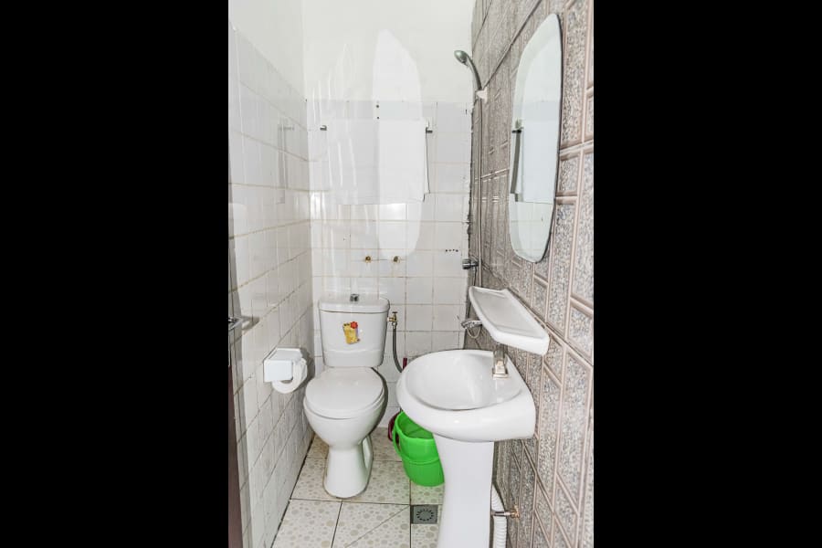 Joli appartement meublé GA - Douala, Makepe Saint Tropez 20