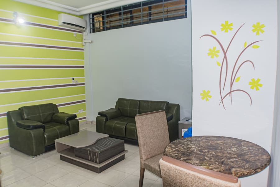 Studio RD - Japoma, Douala 6