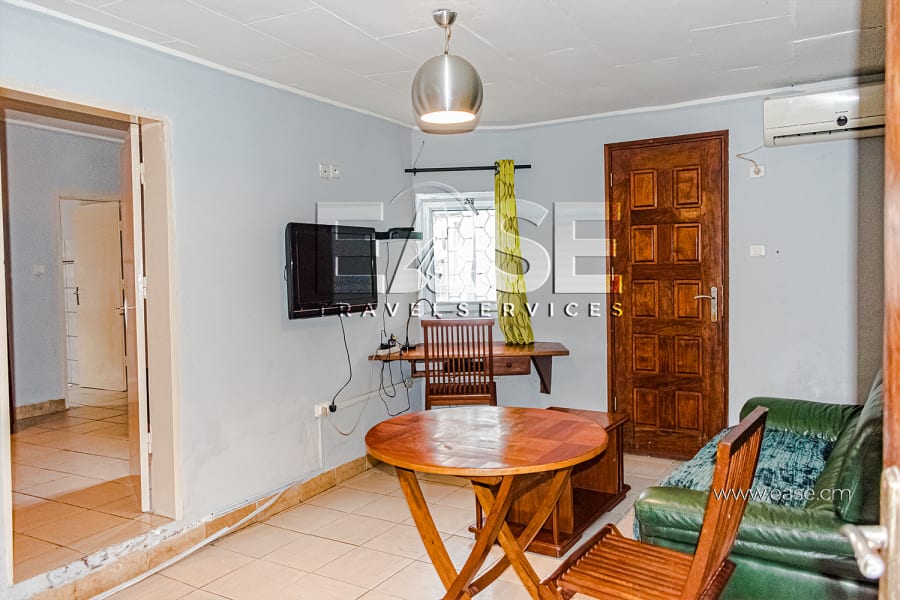 Studio AV - Bonapriso, Douala 1