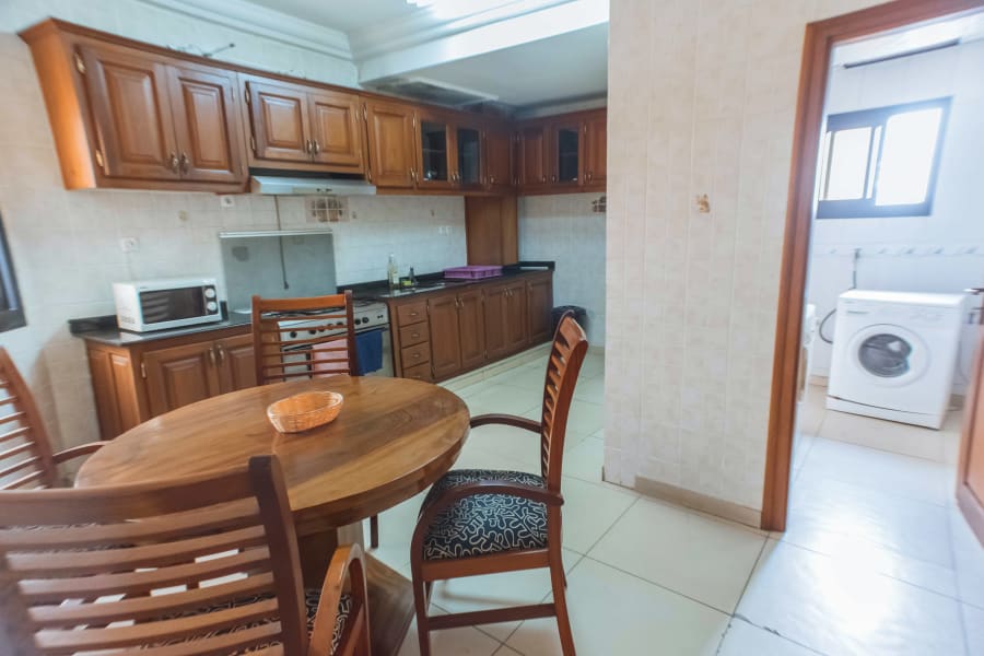 Appartement Sénior RF -Douala, Bali 16