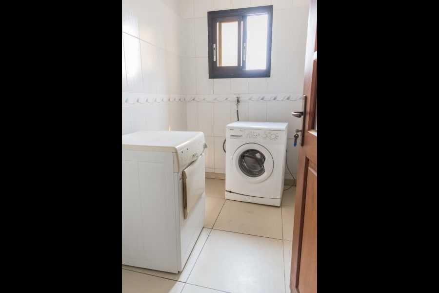Appartement Sénior RF -Douala, Bali 18