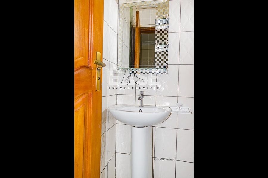 Appartement 2 chambres RC - Douala, Bonamoussadi 16