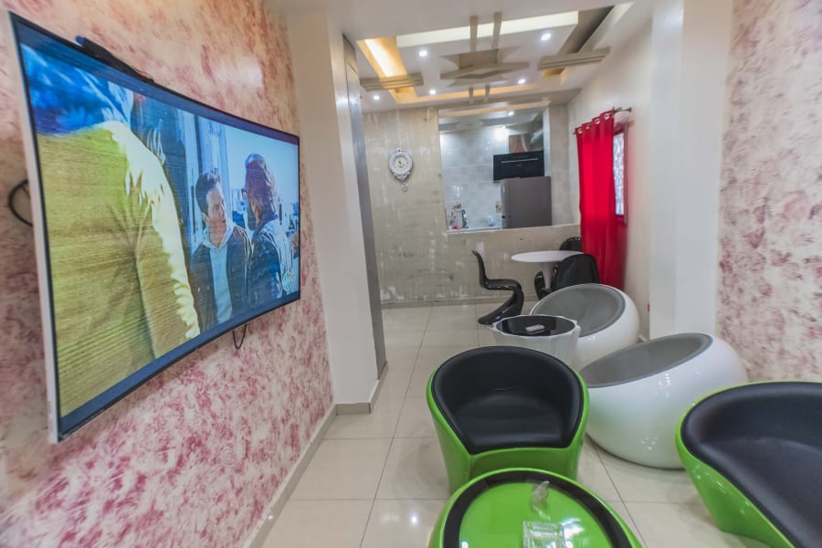 Joli Studio PDR - Douala, Km 5 5