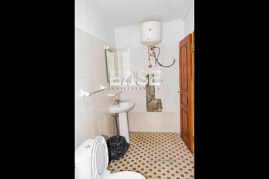 Studio with swimming pool in Bonapriso - Douala 12