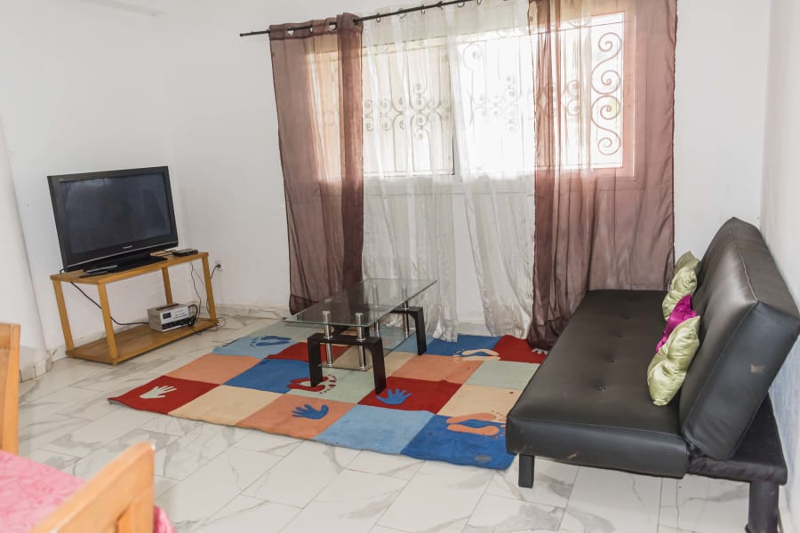 Ventilated appartment 2 bedrooms MH -Yaoundé, Ngousso 1