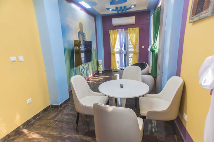 Appartement VIP PDR - Douala, Km 5 3