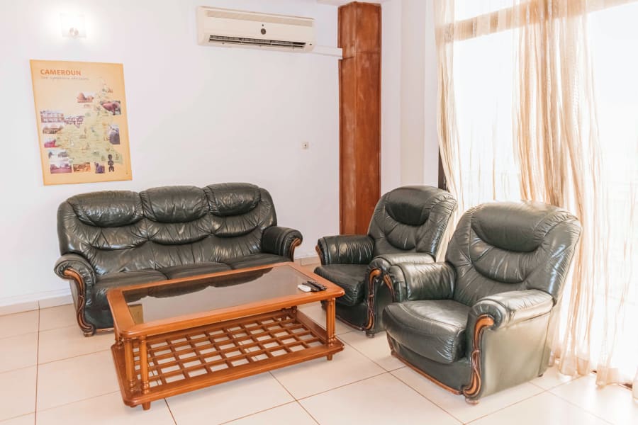 Senior Apartment RF - Douala, Bali 5