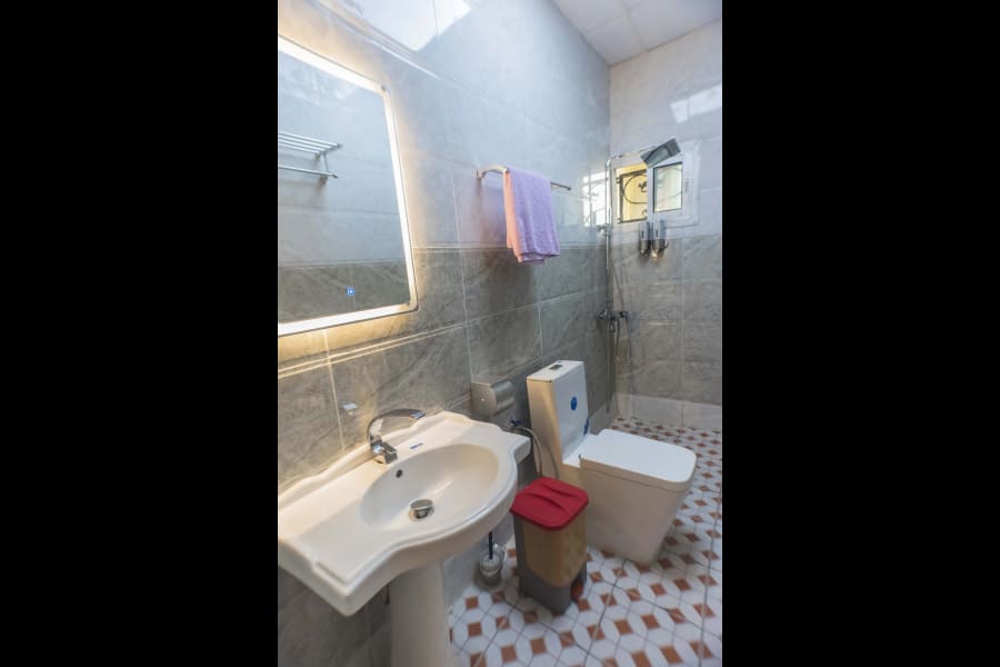 Appartement VIP PDR - Douala, Km 5 13