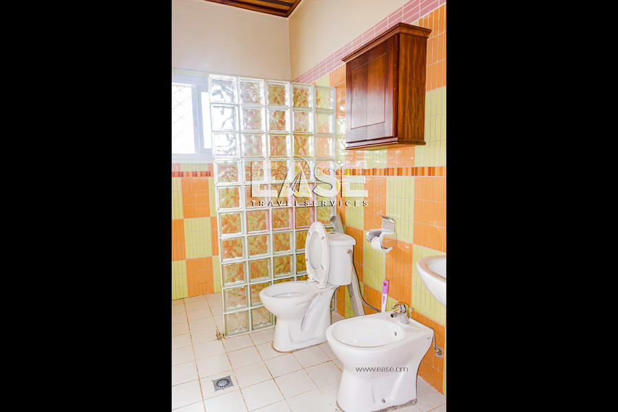 Beautiful 2 bedroom apartment with swimming pool and 2 minutes from the beach - Kribi, Cameroon 8