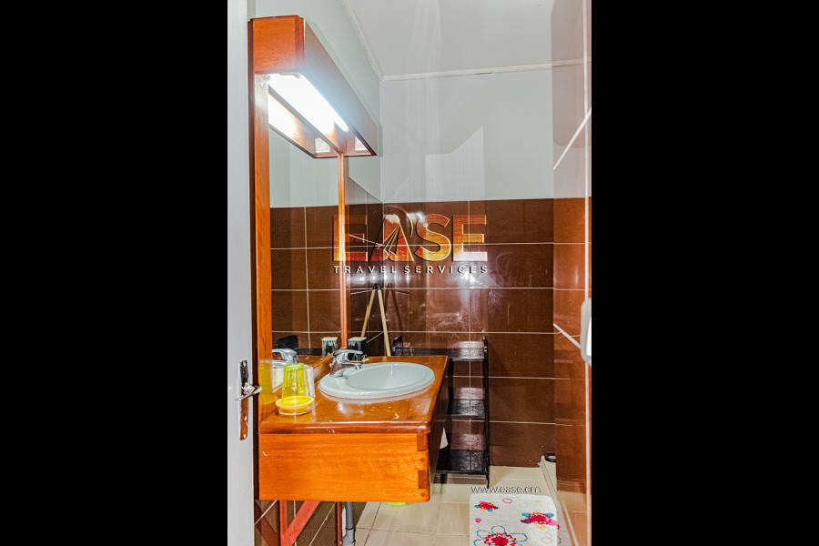 Beautiful furnished studio AV - Bonapriso, Douala 12