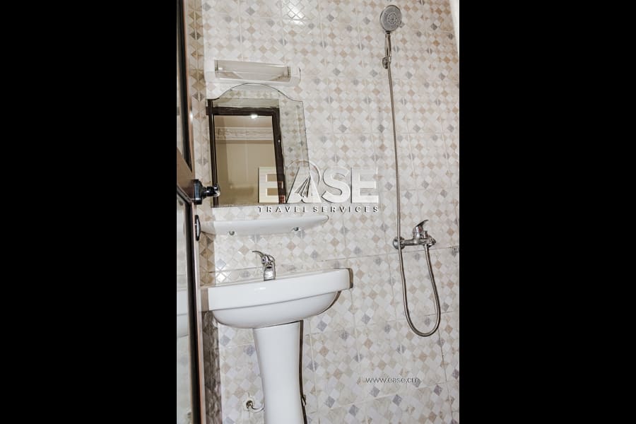 Luxury room hotel RO - Yaounde, Omnisport 8