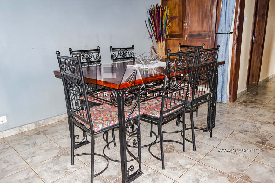 Très bel appartement meublé MT - Yaoundé Ekoumdoum 7